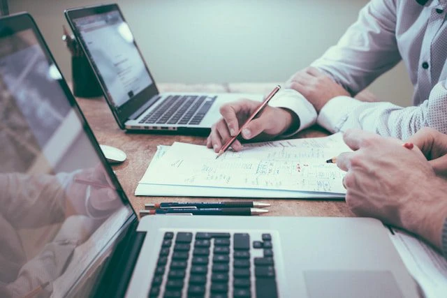 Bonelli Systems Customer Relationship Management (CRM) What are the benefits of using a CRM for your business?